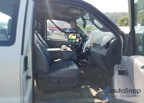 2012 Ford F-250 Xl из США, поврежденный, VIN 1FT7X2B64CEC70511